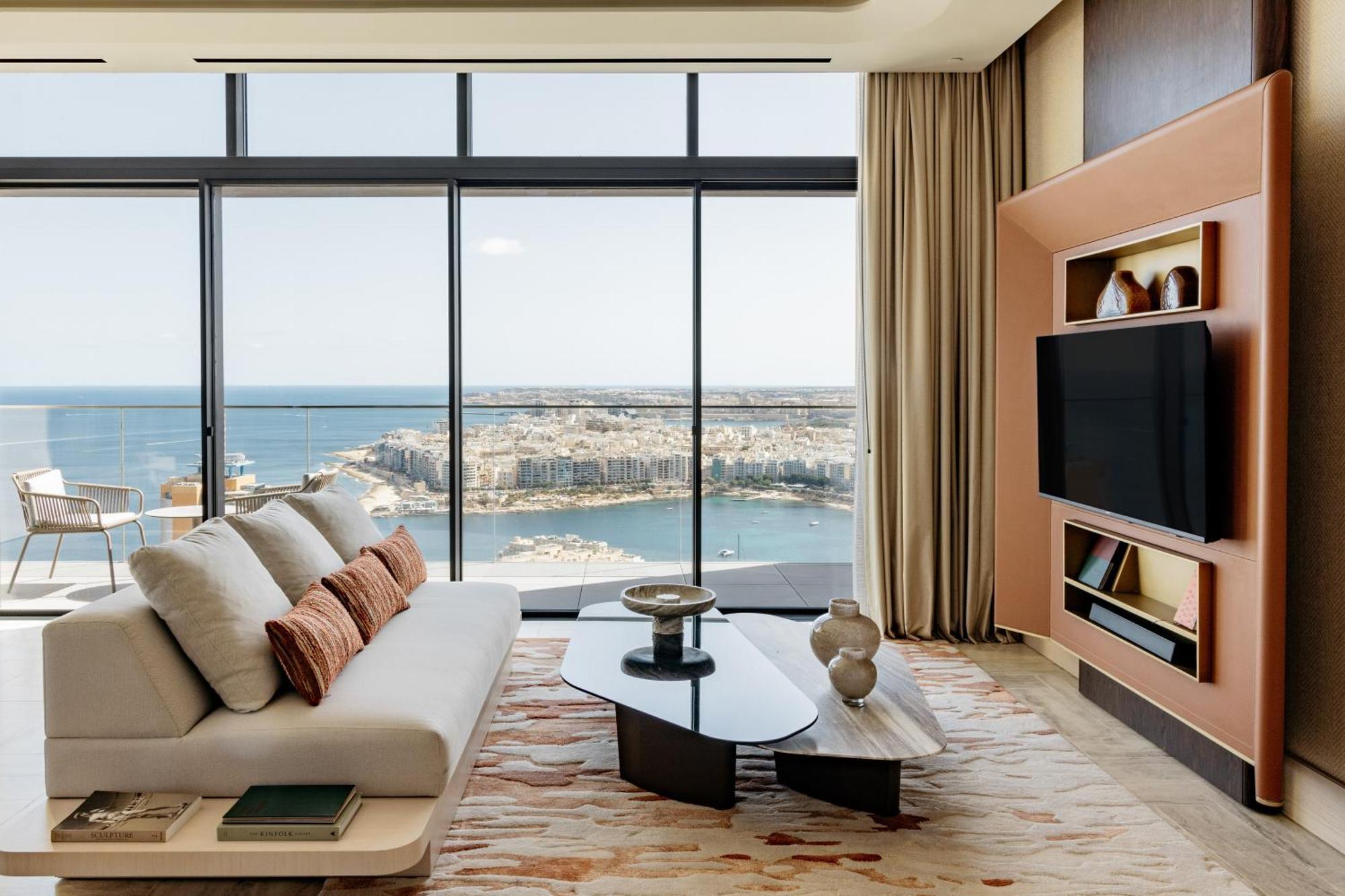 Me Malta By Melia Hotel 5*